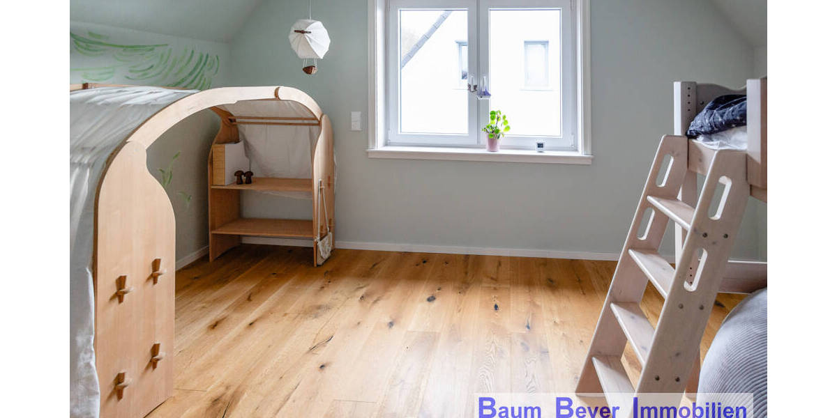 Einfamilienhaus Göttingen Oststadt - 6 Zimmer, 188 m&sup2;, 3.200&euro; | Angebot:26331774