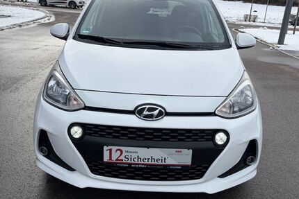 Hyundai i10 24.443 km 9.999 &euro; Donaueschingen 78166