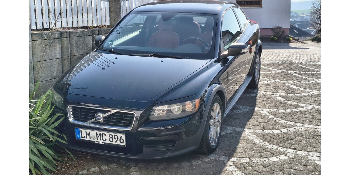 Volvo C30 145.000 km 3.975 &euro; Beselich 65614