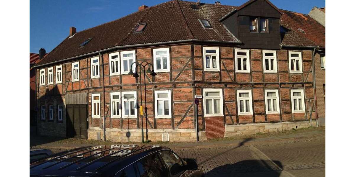 Haus zum Kaufen in Helmstedt 440.000 € 383 m² 16 zimmer