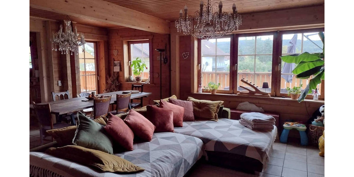 Mehrfamilienhaus, Wohnhaus Wetter Warzenbach - 9 Zimmer, 300 m&sup2;, 299.000&euro; | Angebot:25689218