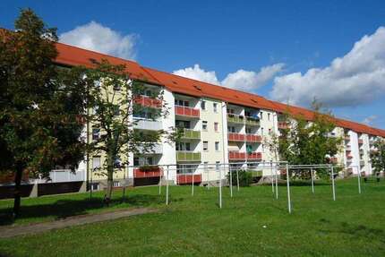 Wohnung zum Mieten in Riesa 301 € 50.23 m²