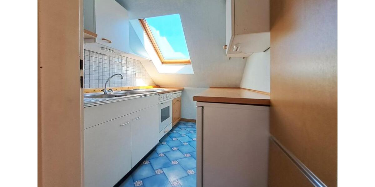 Dachgeschoßwohnung Viernheim - 3 Zimmer, 63 m&sup2;, 700&euro; | Angebot:25538256