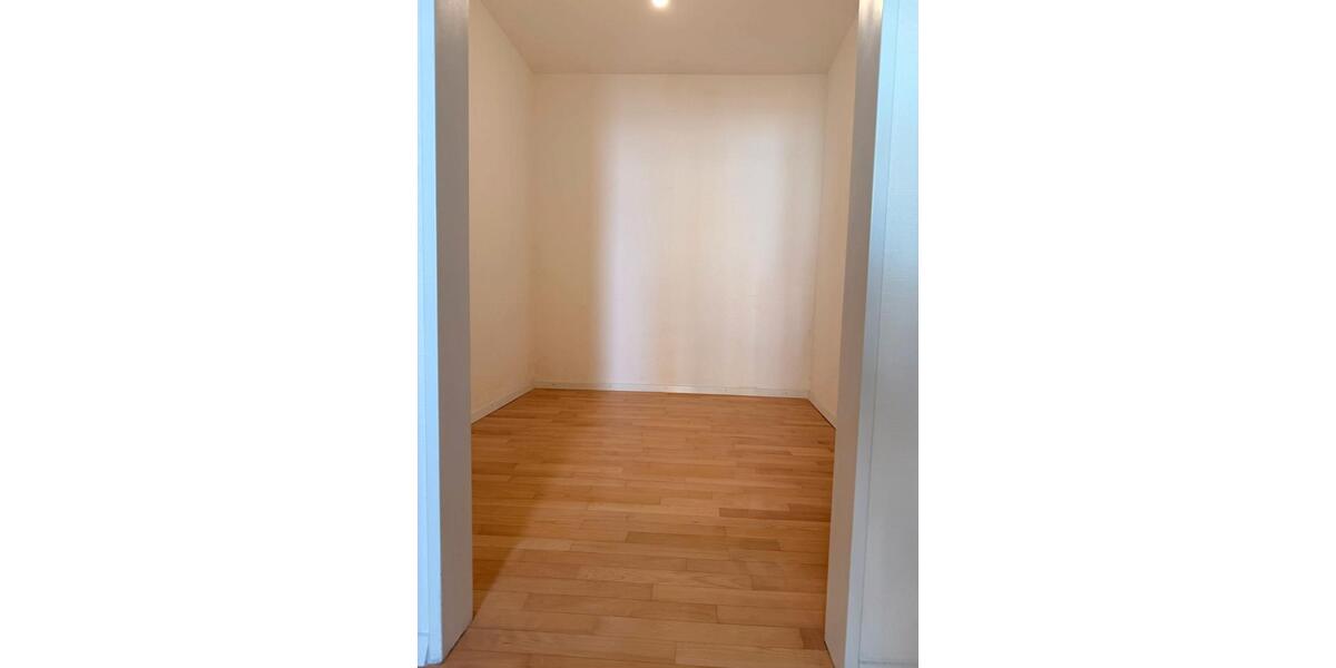 Etagenwohnung Laufenburg (Baden) - 4.5 Zimmer, 118 m&sup2;, 1.000&euro; | Angebot:26398197
