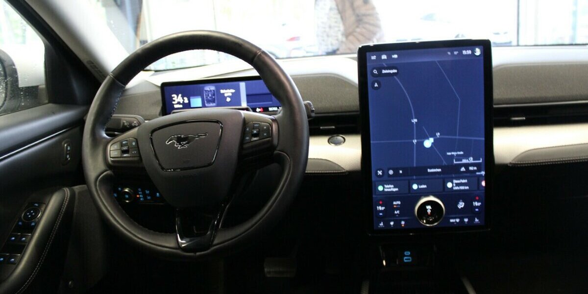 Ford Mustang Mach-E 55.700 km 24.980 &euro; Euskirchen 53881