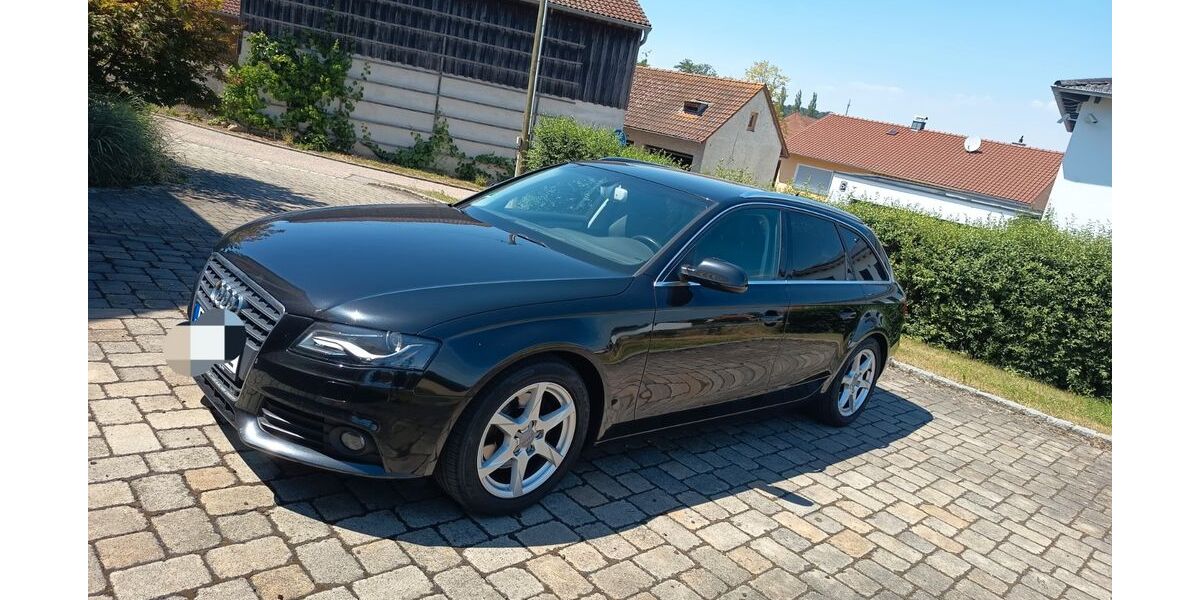Audi A4 108.000 km 8.000 &euro; Obertraubling 93083