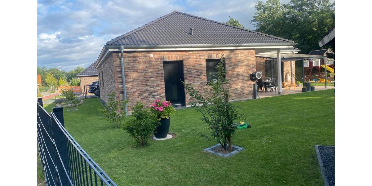 Bungalow Emmendorf - 4 Zimmer, 143 m&sup2;, 470.000&euro; | Angebot:27096196