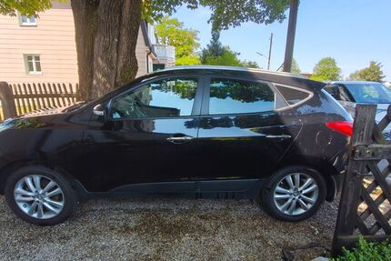 Hyundai ix35 128.000 km 6.500 &euro; München 81241