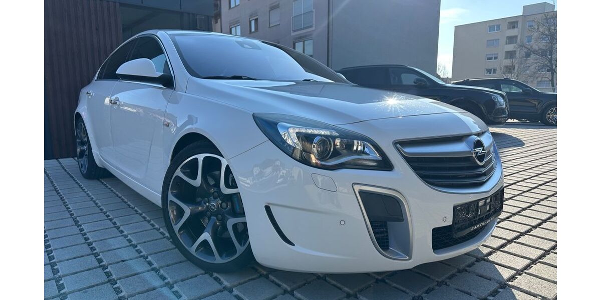 Opel Insignia 136.190 km 14.799 &euro; Pforzheim 75179