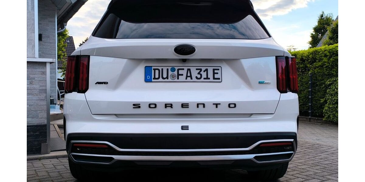 Kia Sorento 33.683 km 38.900 € Duisburg 47178