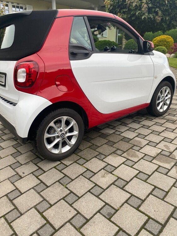 Smart Fortwo Cabrio 34.750 km 11.800 € Auerbach 09392