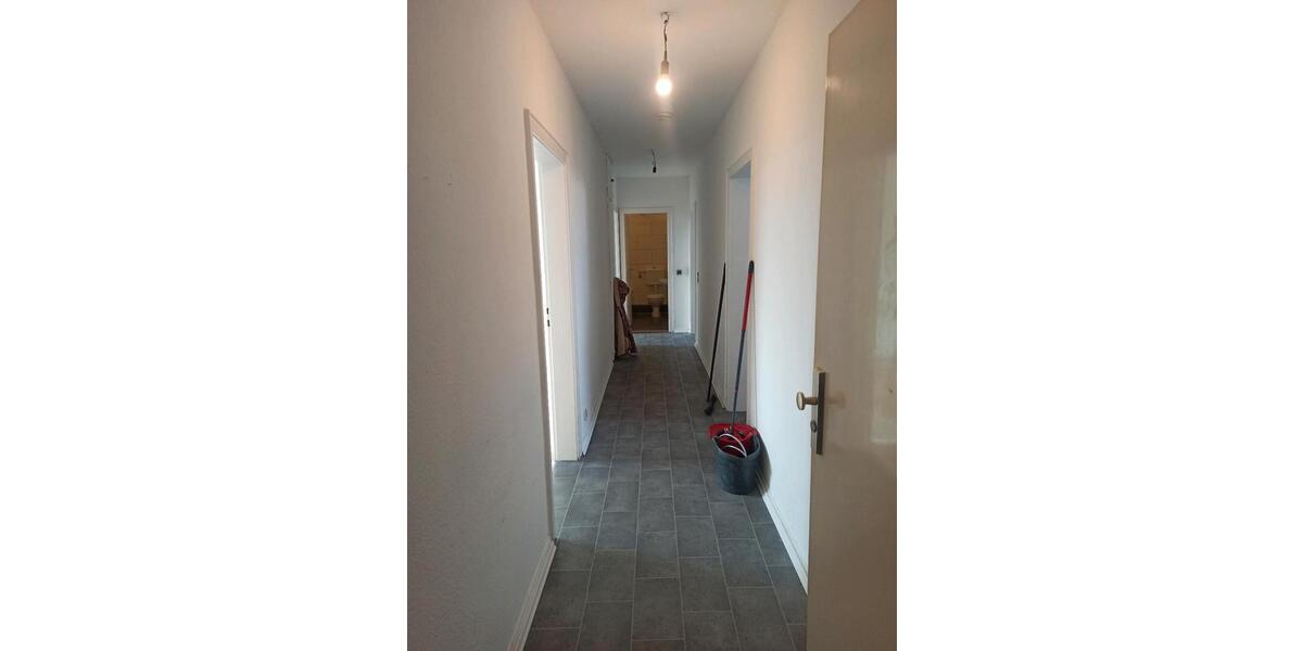 Dachgeschoßwohnung Wuppertal Barmen - 3 Zimmer, 79 m&sup2;, 625&euro; | Angebot:24862668