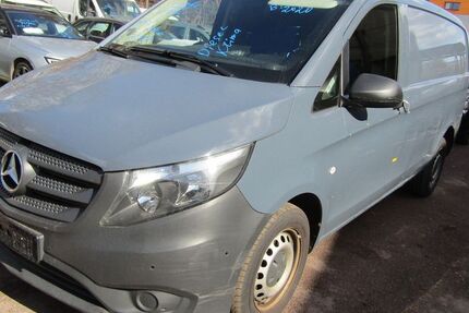 Mercedes-Benz Vito 141.340 km 6.990 &euro; Halle 06130