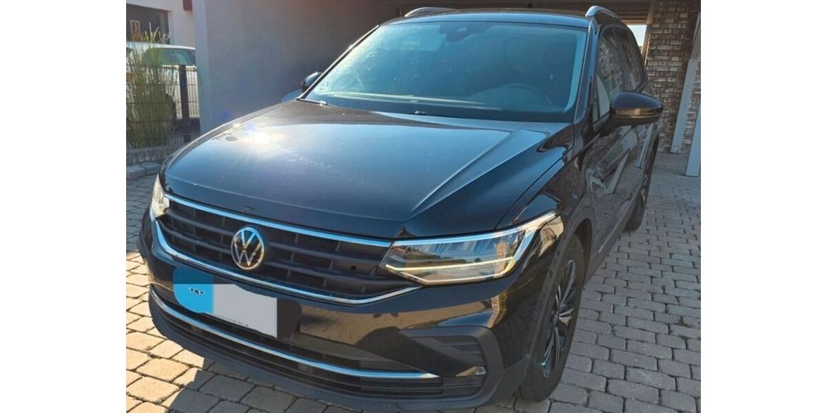 VW Tiguan 116.800 km 19.800 &euro; Wolfsburg 38440