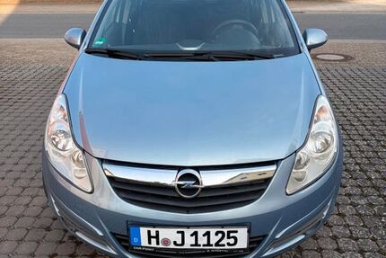 Opel Corsa 143.500 km 2.299 &euro; Springe 31832