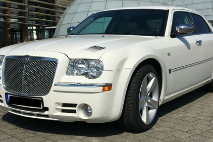 Chrysler 300C 116.000 km 16.500 &euro; Hannover 30539