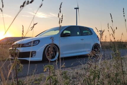 VW Golf 106.000 km 12.000 &euro; Krayenberggemeinde 36460