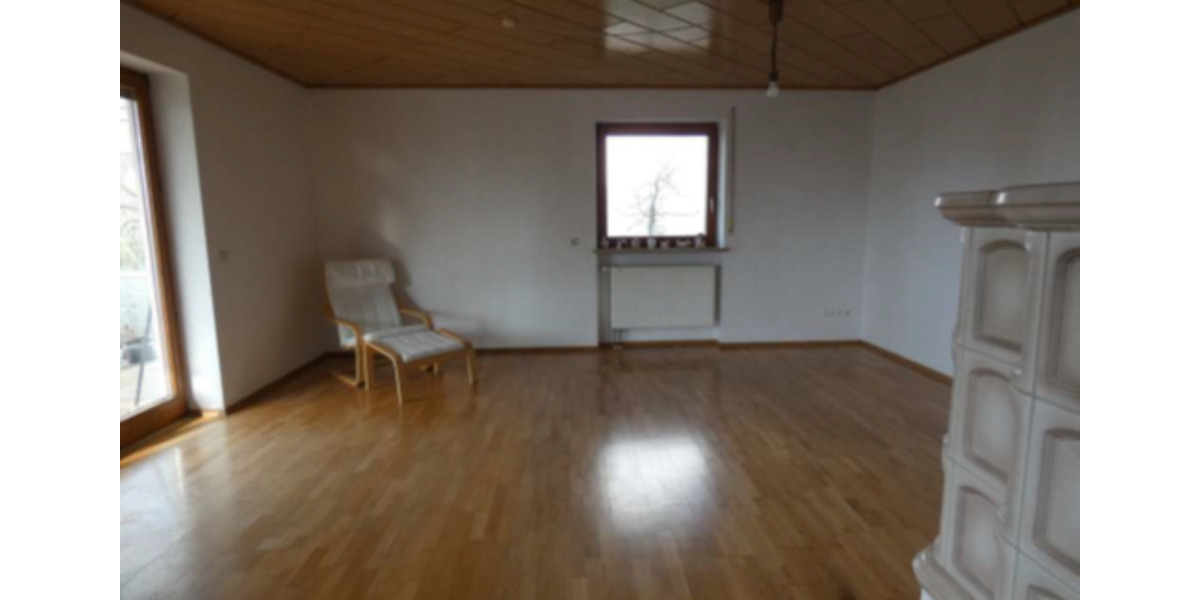 Erdgeschoßwohnung Langenau - 3 Zimmer, 110 m&sup2;, 1.300&euro; | Angebot:25414410