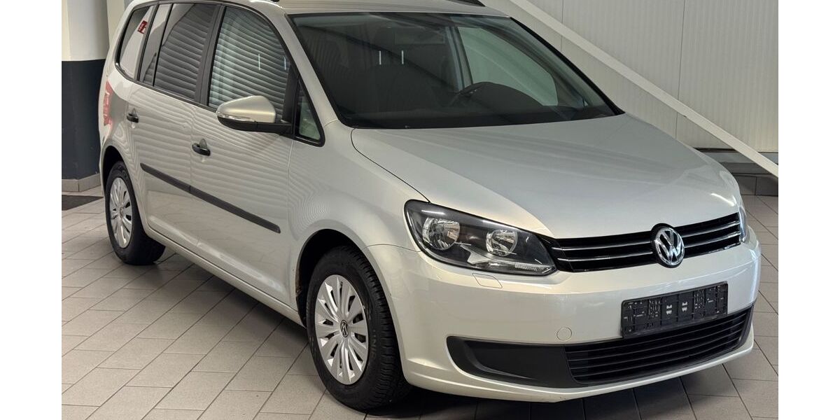 VW Touran 240.000 km 3.990 &euro; Brey 56321