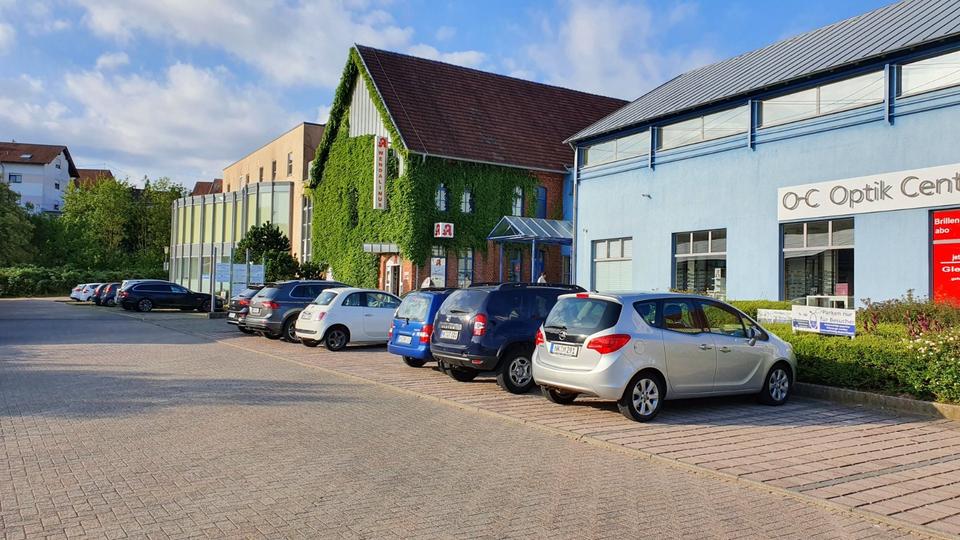 Zentral gelegene Praxiseinheit in Ärztehaus zimmer