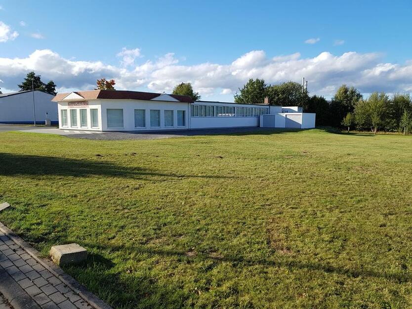 400m² Lagerhalle - Gewerbehalle zimmer