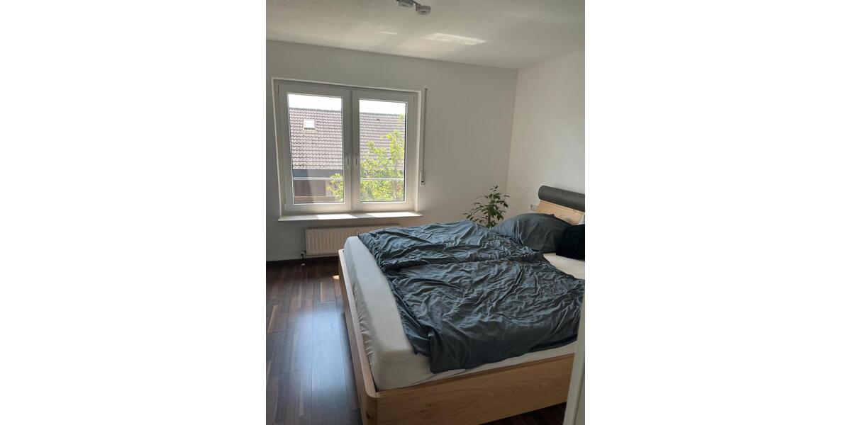 Hochparterre Brackenheim - 3.5 Zimmer, 84 m&sup2;, 335.000&euro; | Angebot:26337452