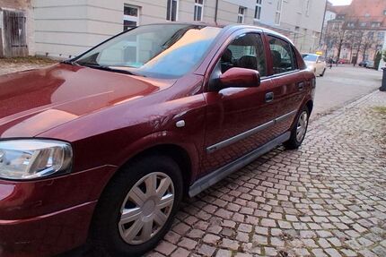 Opel Astra 136.000 km 2.190 &euro; Hüfingen 78183