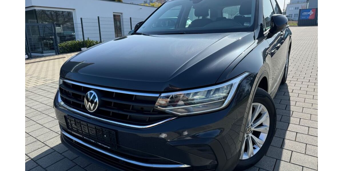 VW Tiguan 141.000 km 18.980 &euro; Holzgerlingen 71088
