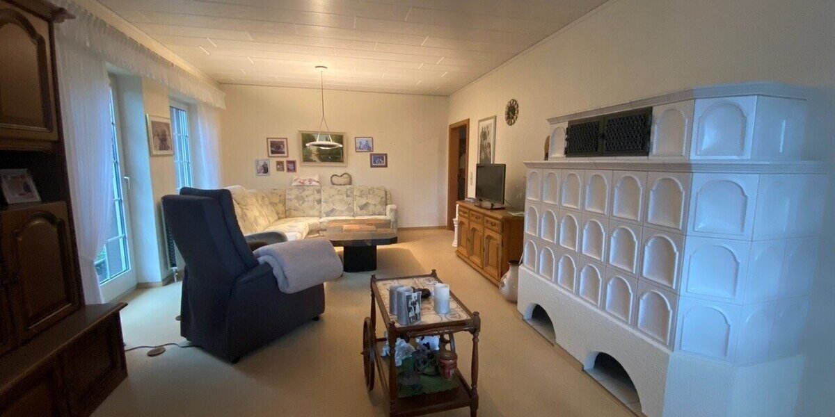 Walmdachbungalow in Marne - Stilvolles Wohnen mit Gartenblick und Wintergarten! - Bungalow Marne | Angebot:26835885