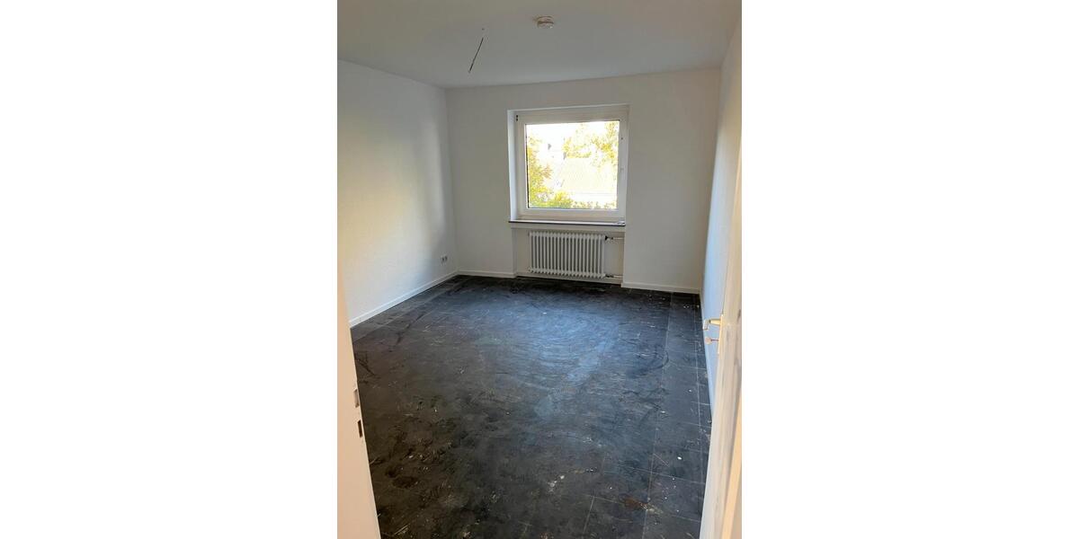 Etagenwohnung Bochum Bochum-Mitte - 3 Zimmer, 75 m&sup2;, 600&euro; | Angebot:26660533