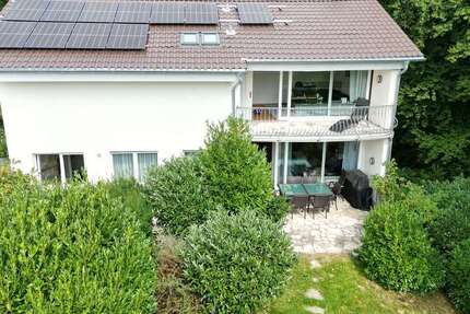 Haus zum Mieten in Bad Soden am Taunus 2.750 € 247 m²