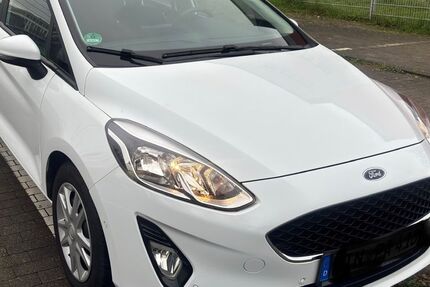 Ford Fiesta 56.200 km 11.900 &euro; ingelheim 55218