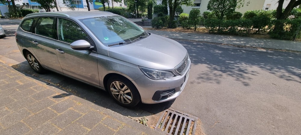 Peugeot 308 SW 171.450 km 10.000 € Hanau 63450