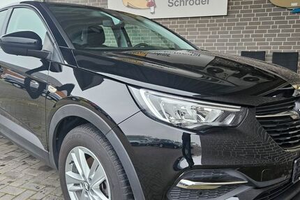 Opel Grandland (X) 54.750 km 15.980 &euro; Recke 49509