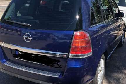 Opel Zafira 313.000 km 2.000 € Karlsruhe 76135