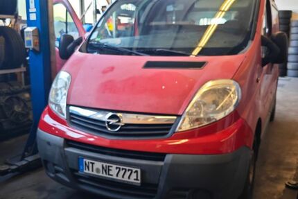 Opel Vivaro 396.717 km 2.300 &euro; Nürtingen 72622