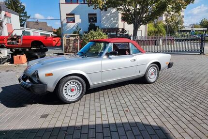 Fiat 124 Spider
