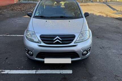 Citroen C3 92.000 km 2.800 &euro; Stuttgart 70376