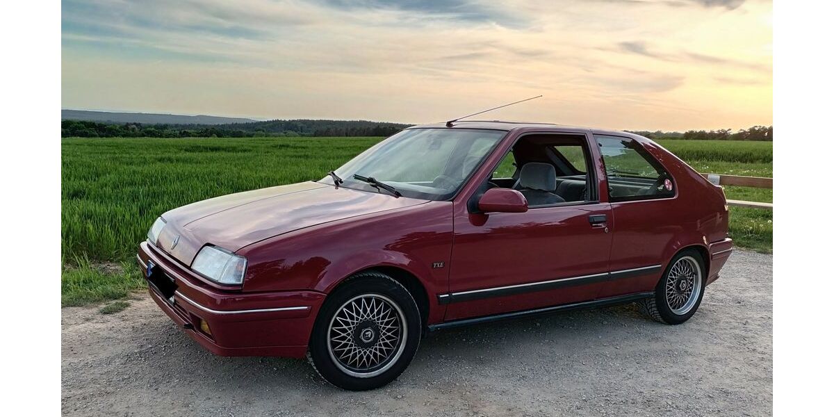 Renault R 19 158.934 km 1.990 &euro; Stein 90547