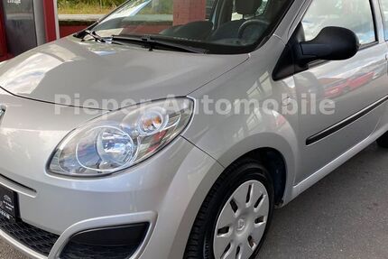 Renault Twingo 110.000 km 2.990 &euro; Oerlinghausen 33813