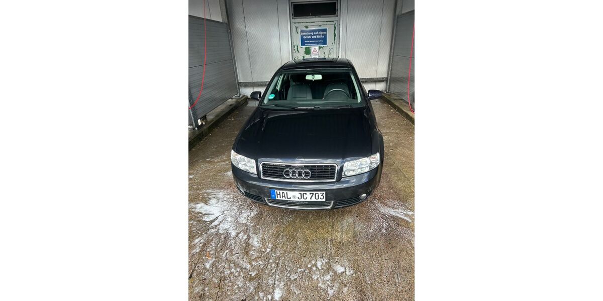 Audi A4 161.000 km 2.999 &euro; Hamburg 22045