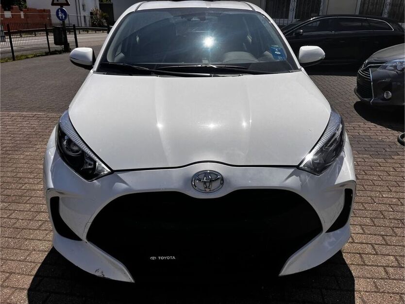 Yaris