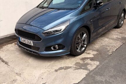 Ford S-Max 112.000 km 18.000 &euro; Düsseldorf 40215