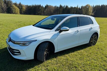 VW Golf 28.900 km 26.900 &euro; Balgheim 78582