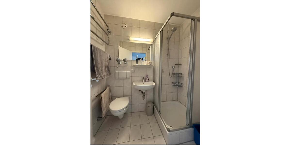 Etagenwohnung Pentling - 1 Zimmer, 16 m&sup2;, 480&euro; | Angebot:27565172