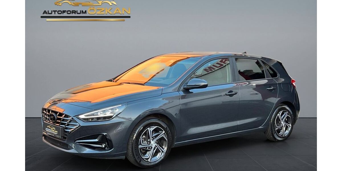 Hyundai i30 19.578 km 17.499 &euro; Löhne 32584