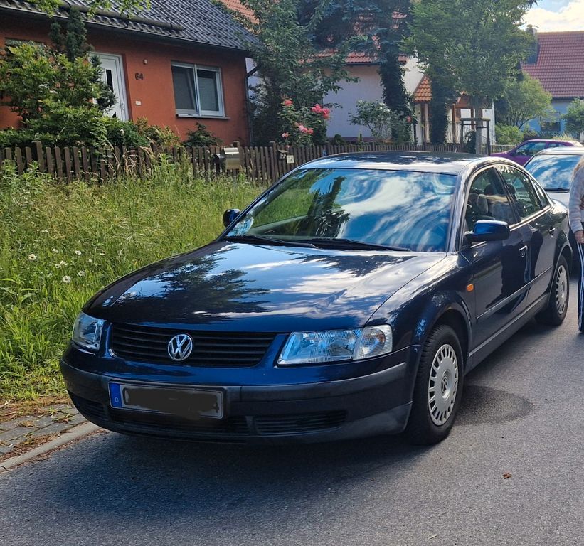 VW Passat 176.000 km 1.790 € Bernau 16321