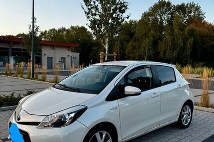 Toyota Yaris 187.000 km 9.350 € dortmund 44135