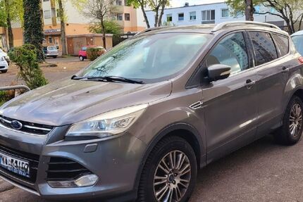 Ford Kuga 145.000 km 4.600 &euro; Hanau 63454