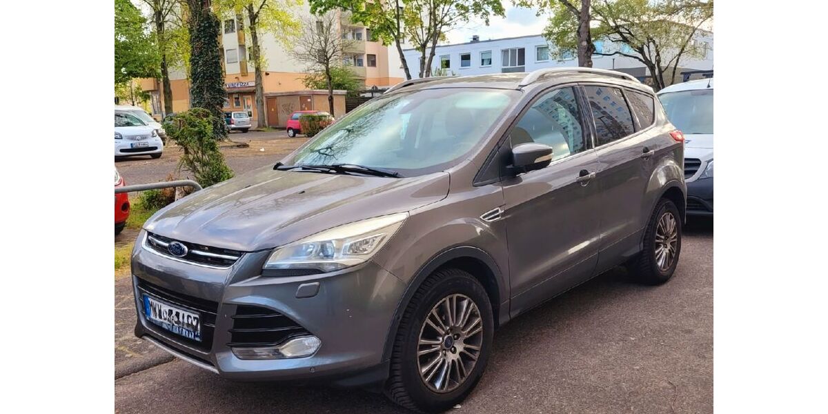 Ford Kuga 145.000 km 4.600 &euro; Hanau 63454
